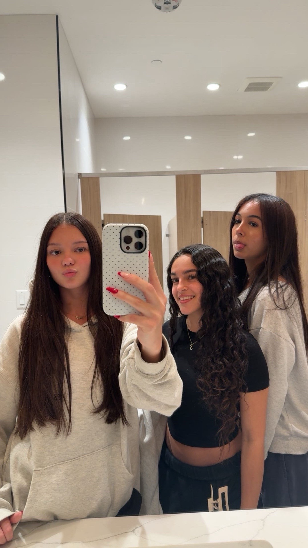 @polina.pt2