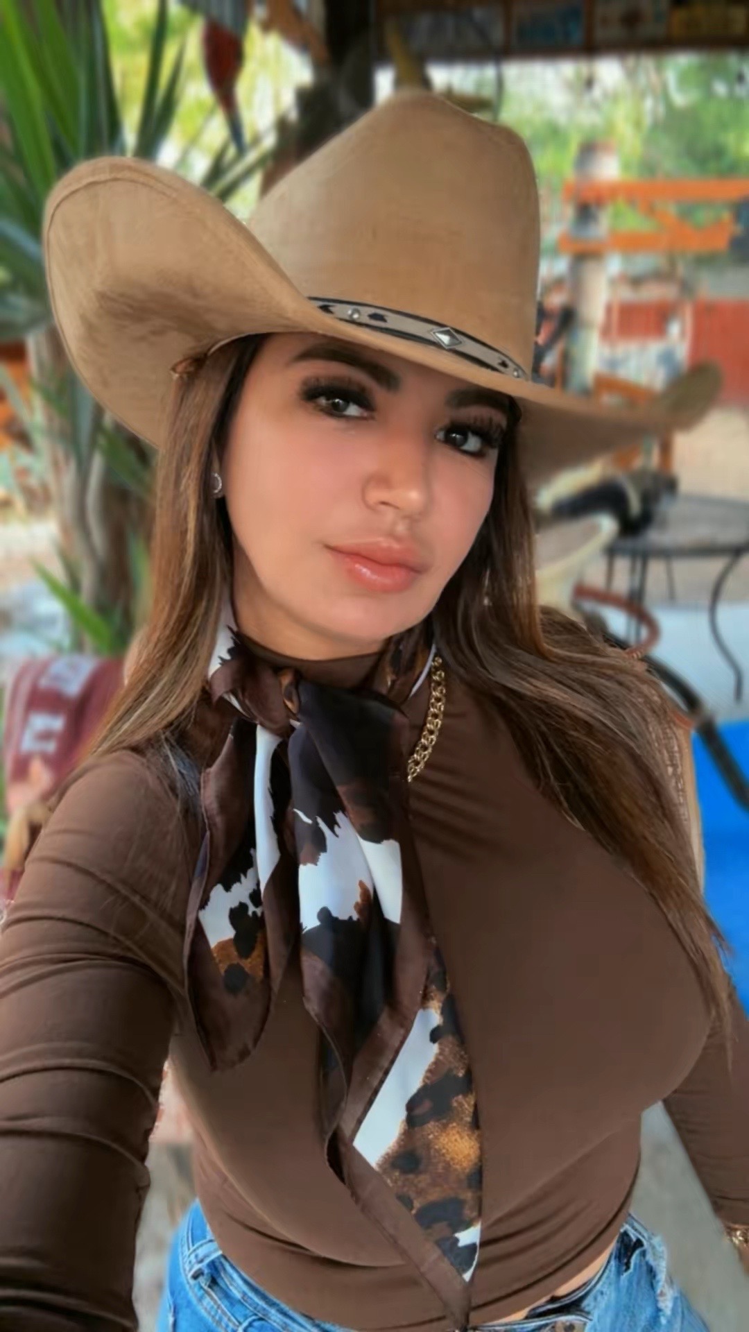 @Daisy Mares