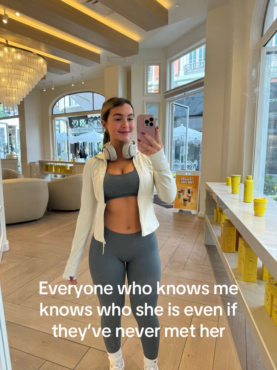 @Juliannaprovenzano