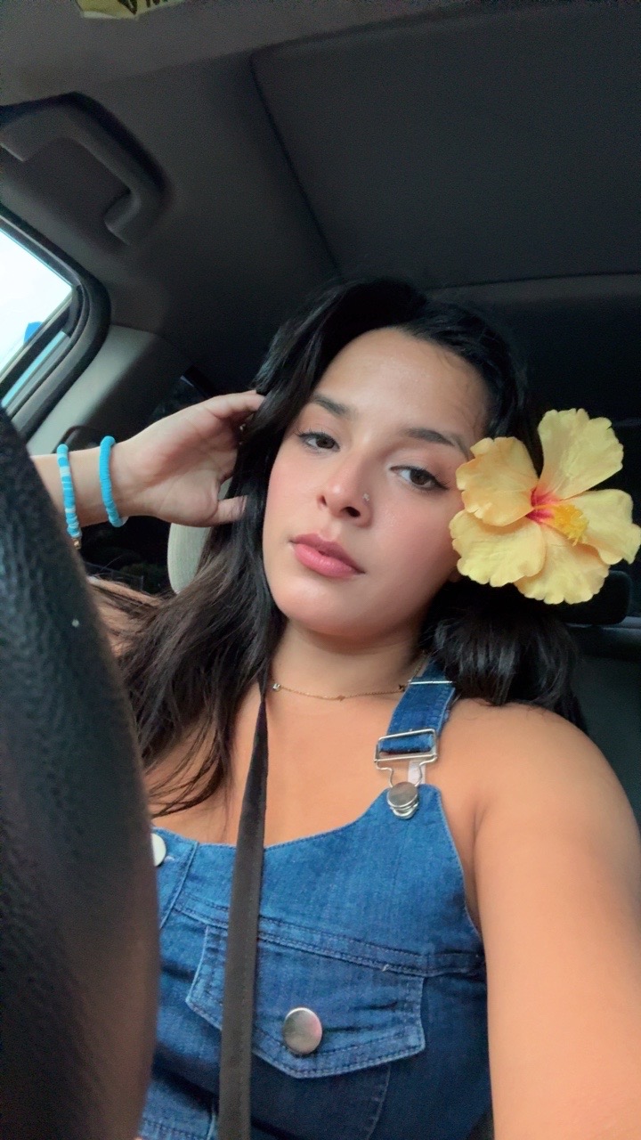 @Lovelulu🌺