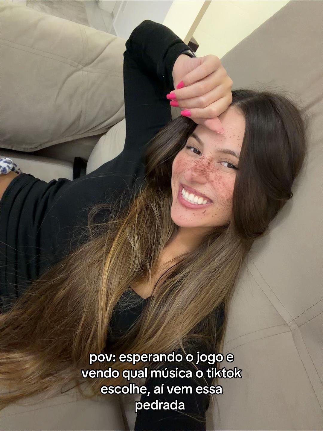 @Nicolle Nacamura 🦋