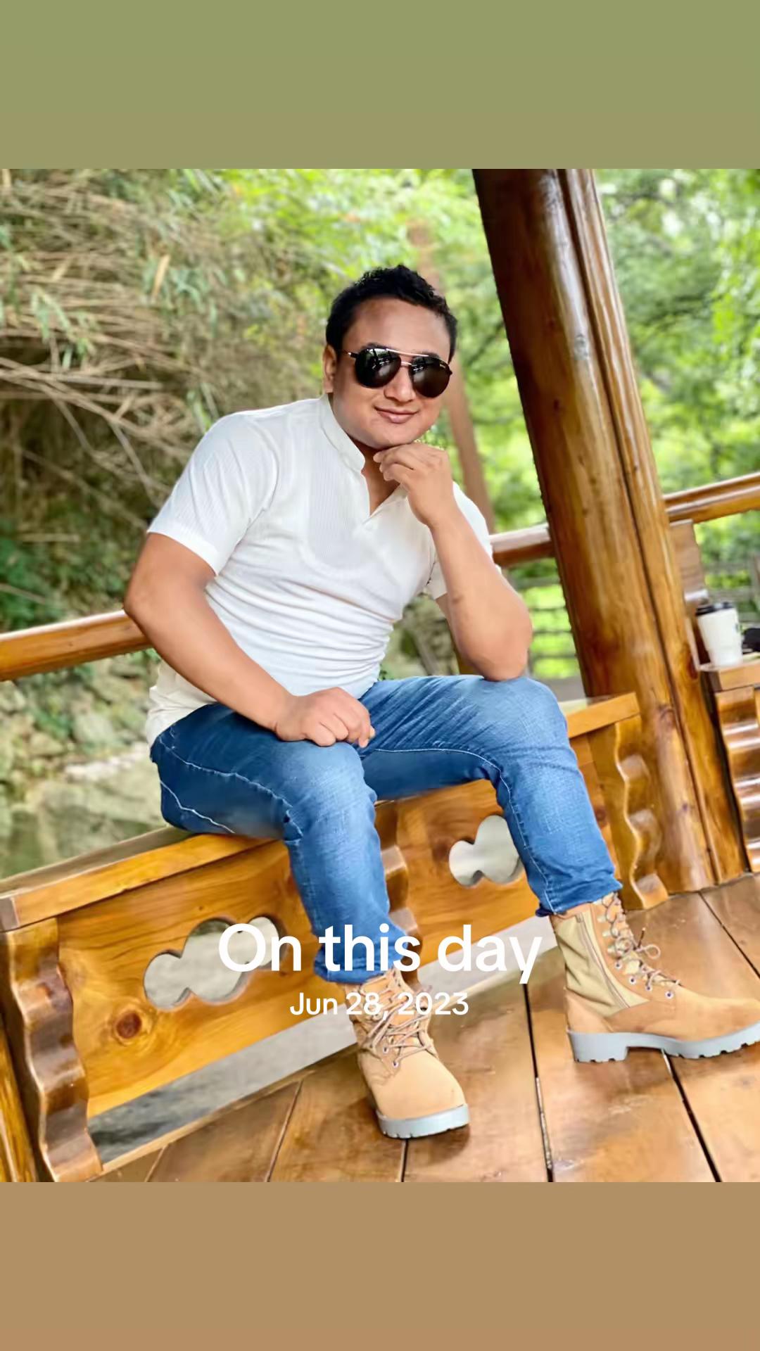 @Hari ShresthaOfficial🇰🇷🇳🇵