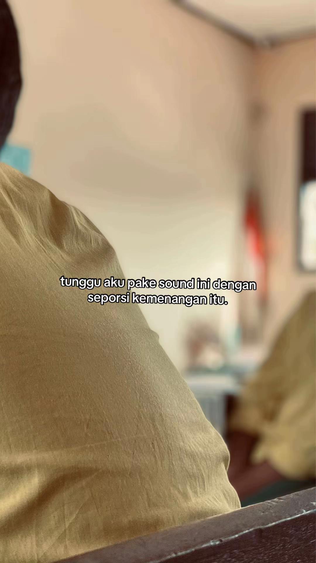 @T 4 M M