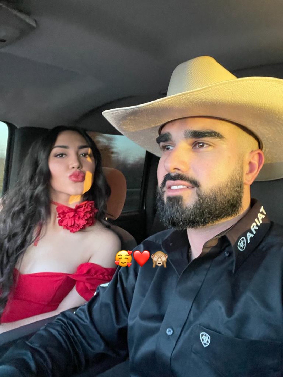 @verania_delatorre