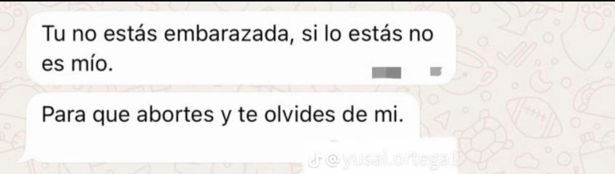@LeidyMart&iacute;nez469🐱
