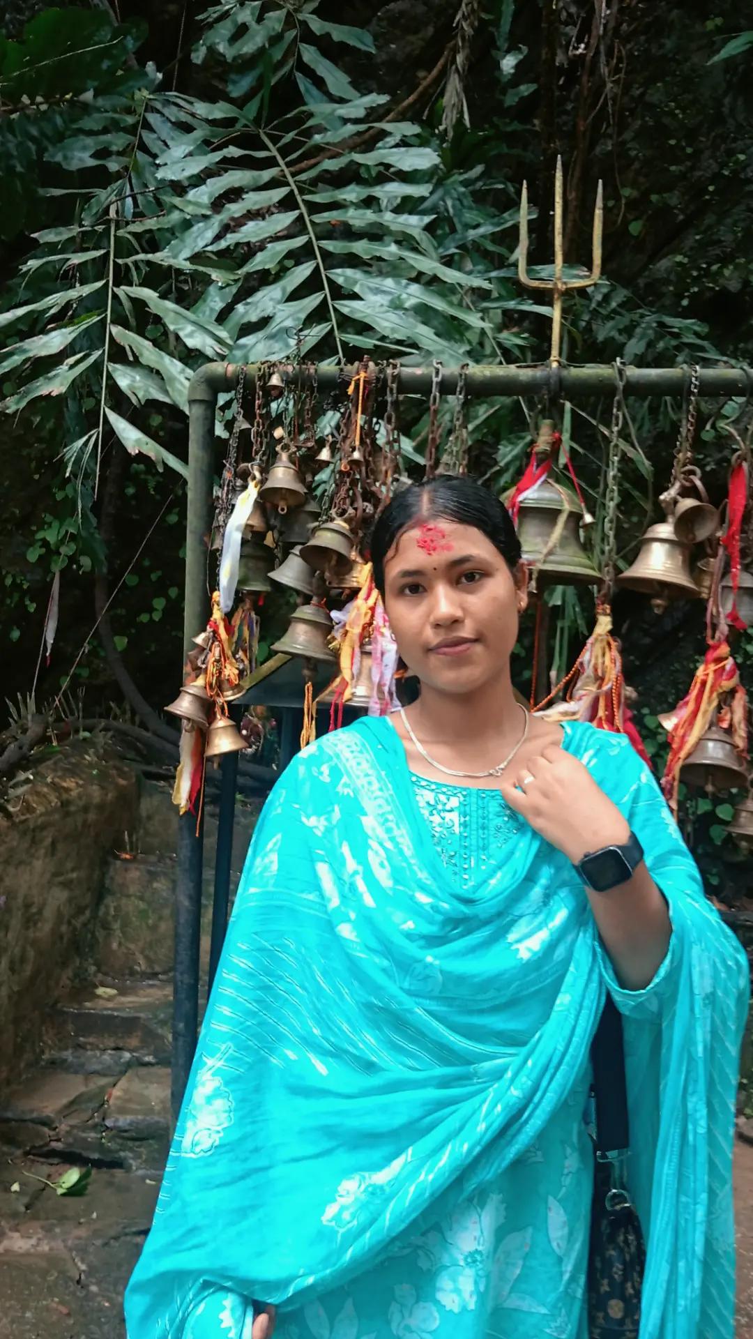 @Amrita 🫠🍒