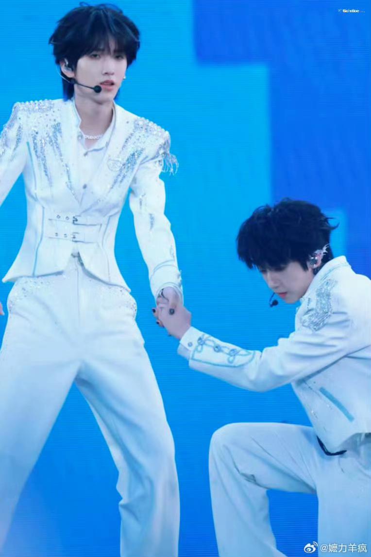 @โ๐ .Zuo Qihanโ๐ .