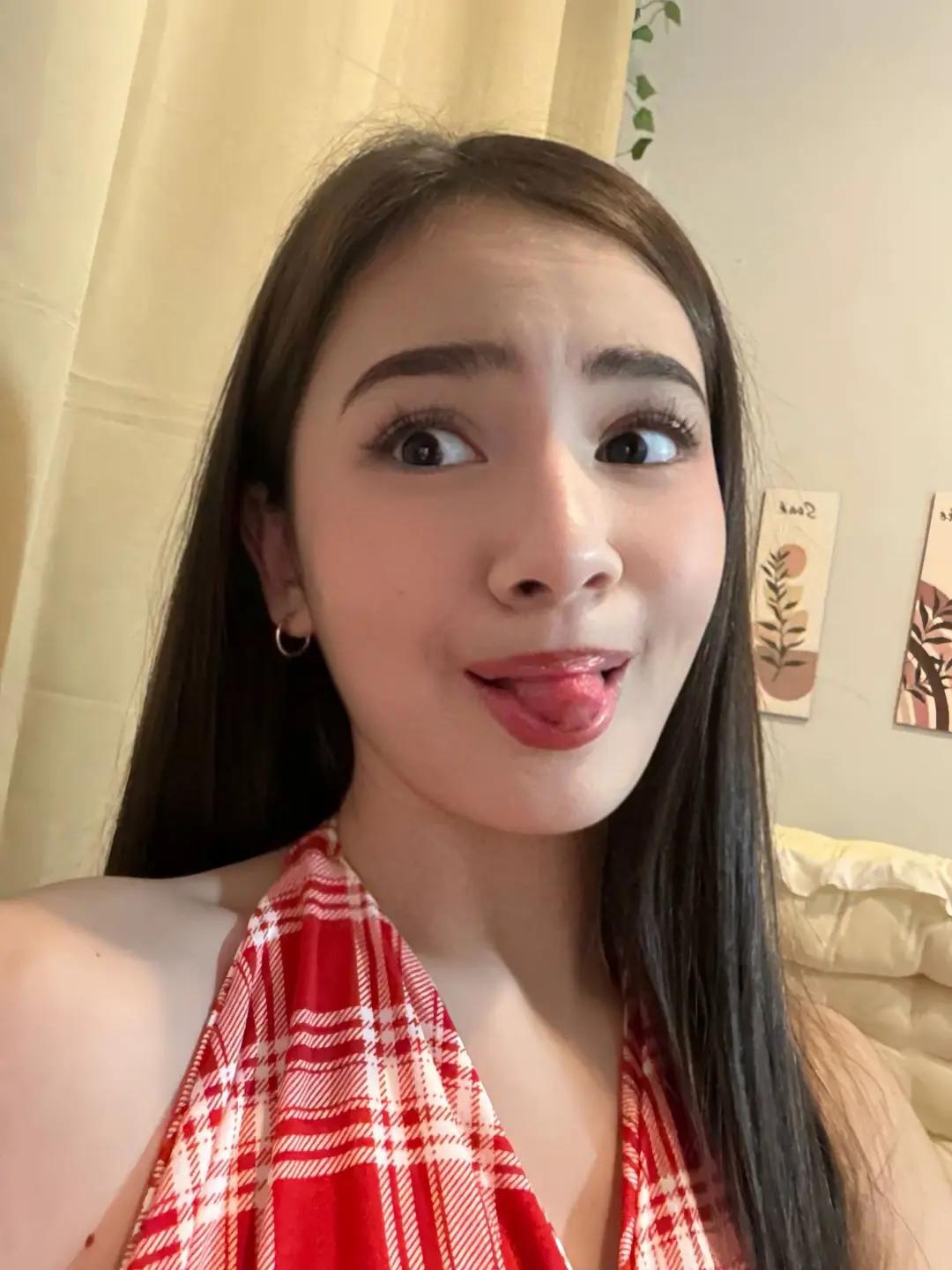 @Arhia Faye Agas