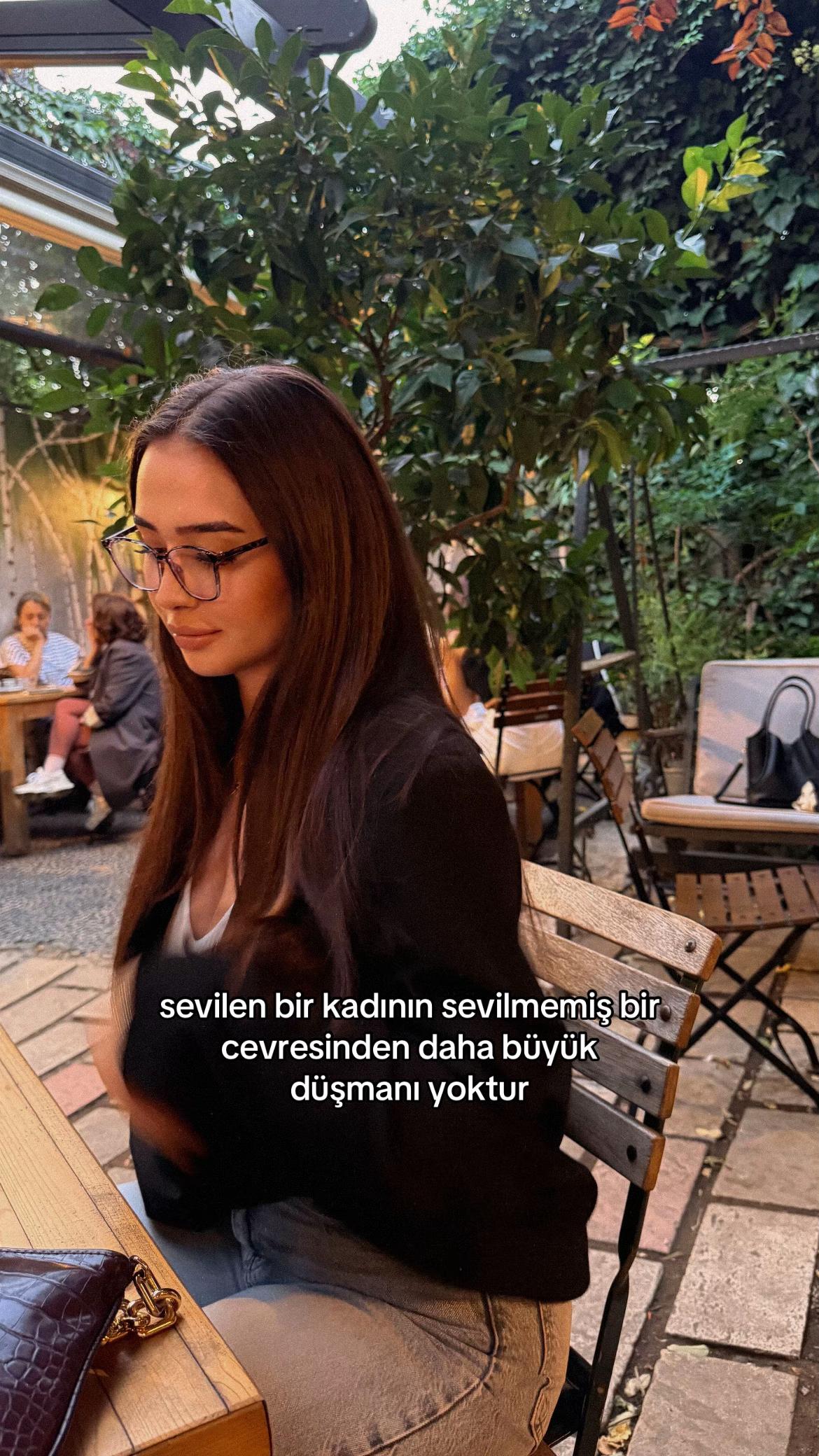 @nazlı