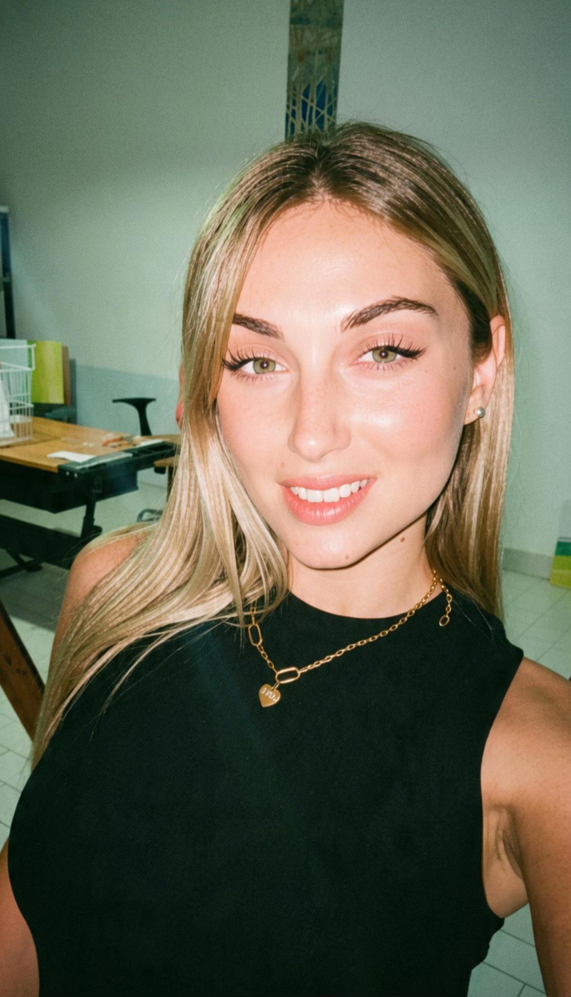 @Gabriela Andreea