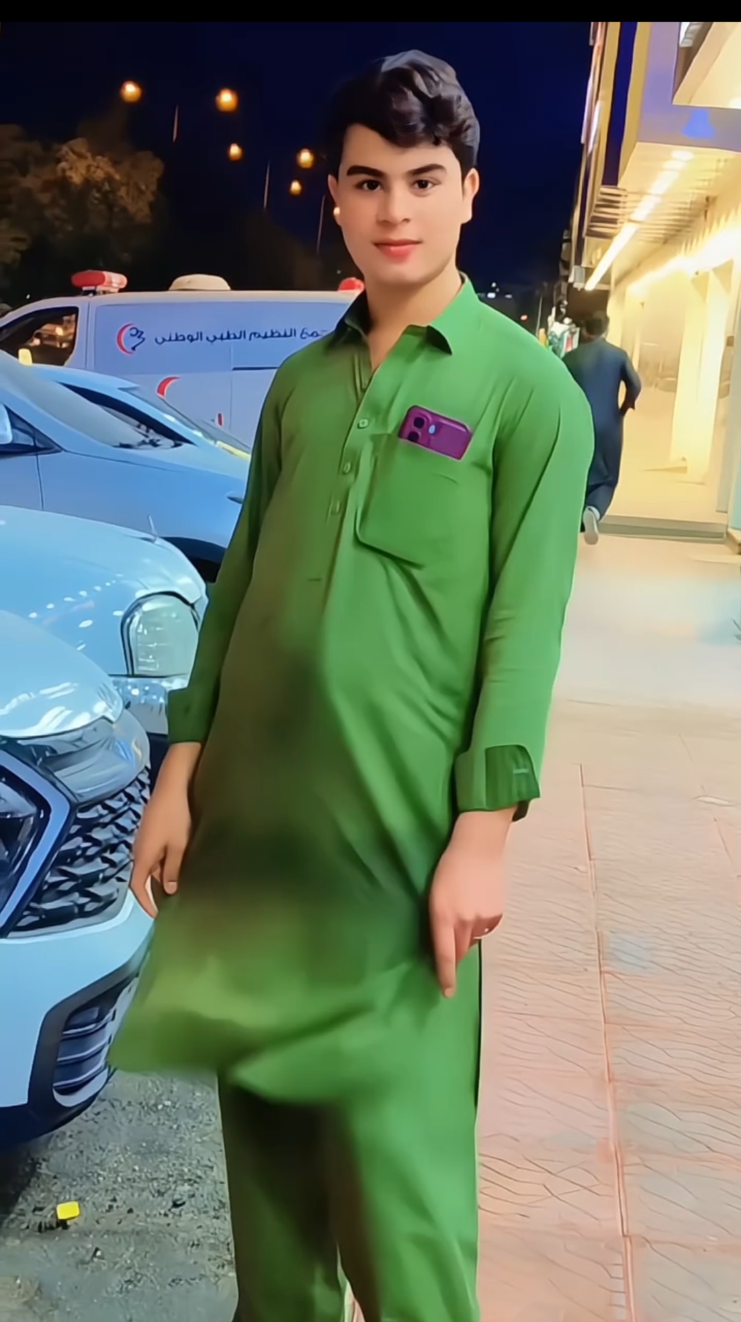 @🦅 أذان خان 🦅