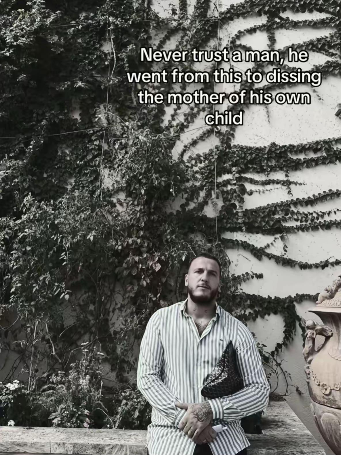 @🖤