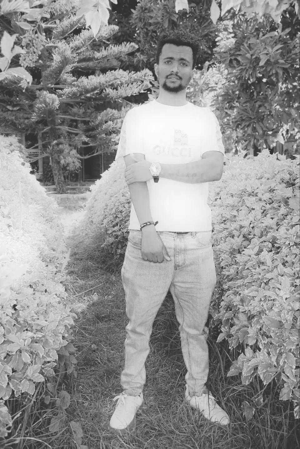 @ℤ𝕦 𝒚𝒆 M҇a҇m҇e҇ ሚስት👩❤️👨