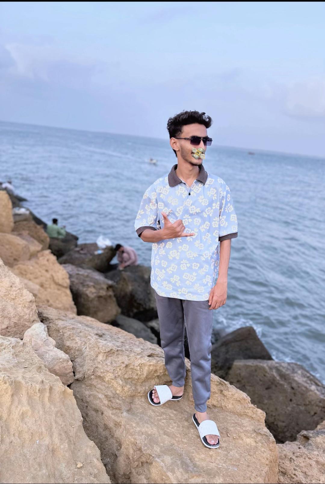 @Nikhil_solanki💸