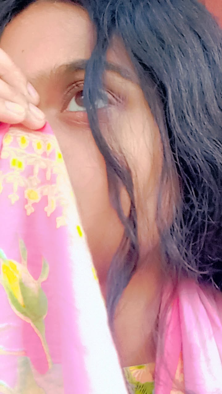 @🍒পরিবারের ছোট রাজকন্যা 🍒