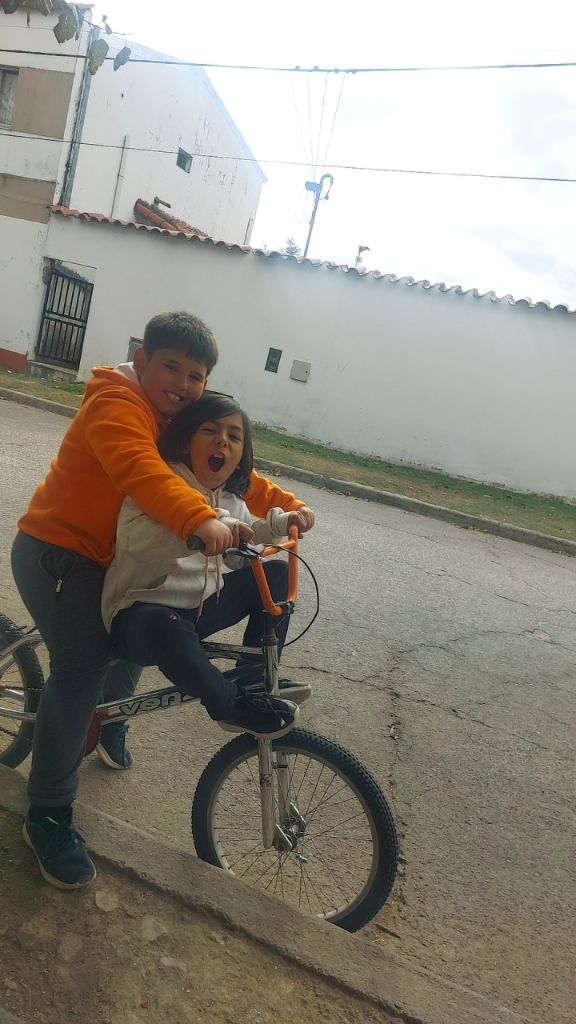 @la andu gutierrez
