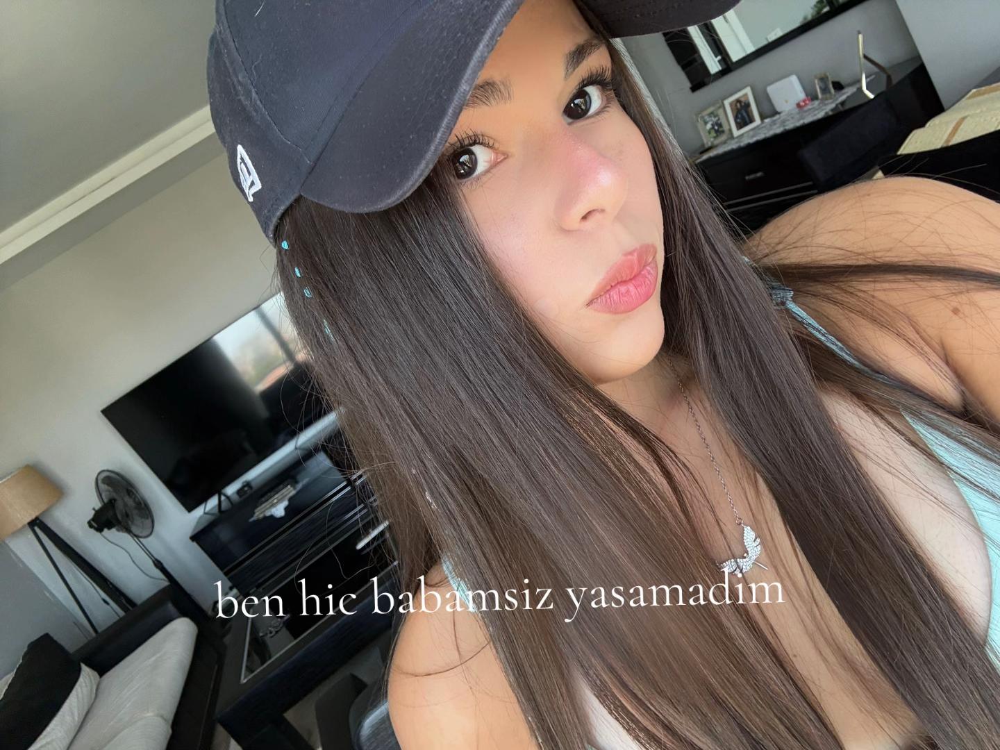 @🤷🏻&zwj;♀️