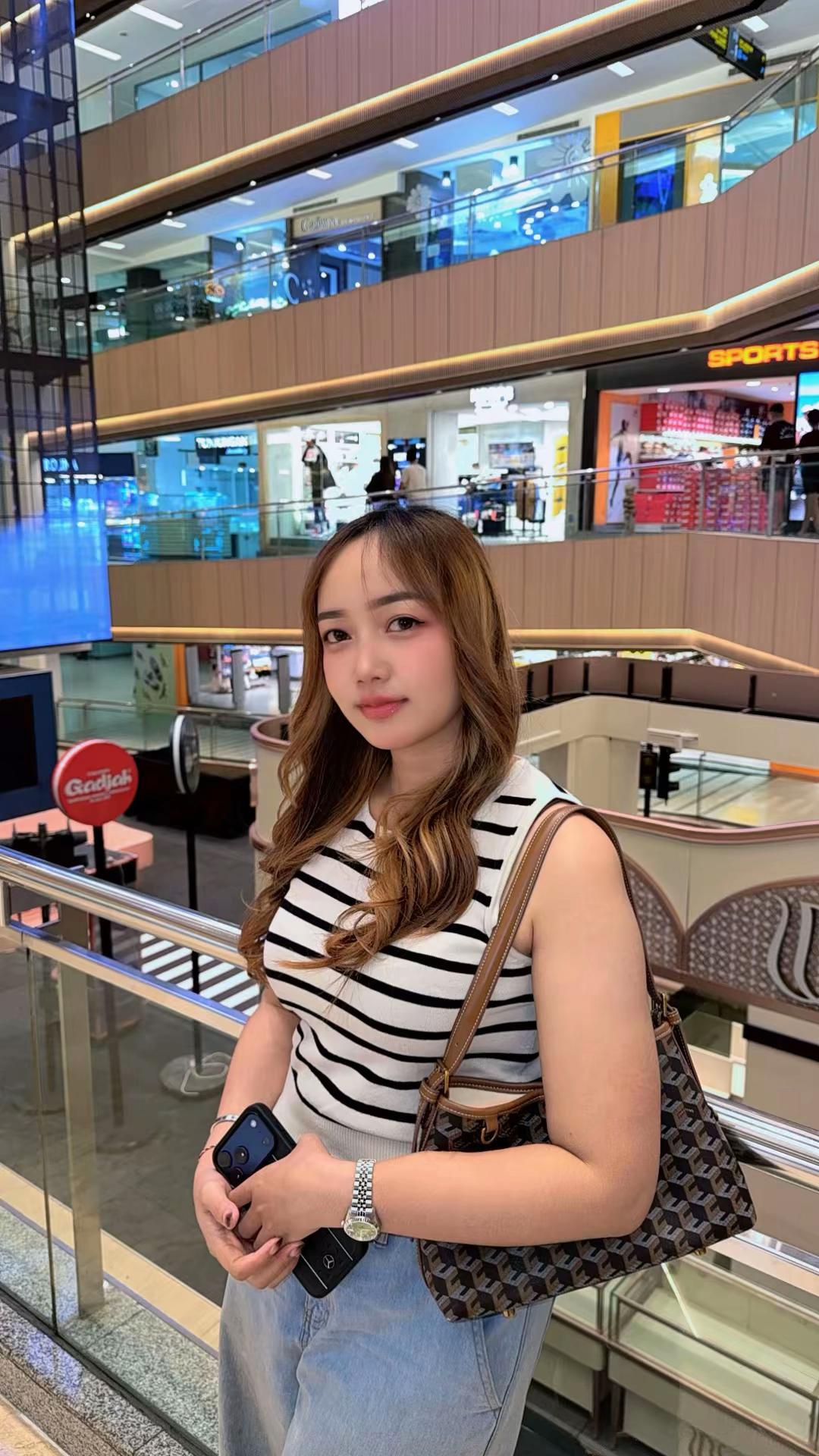 @juniskaa