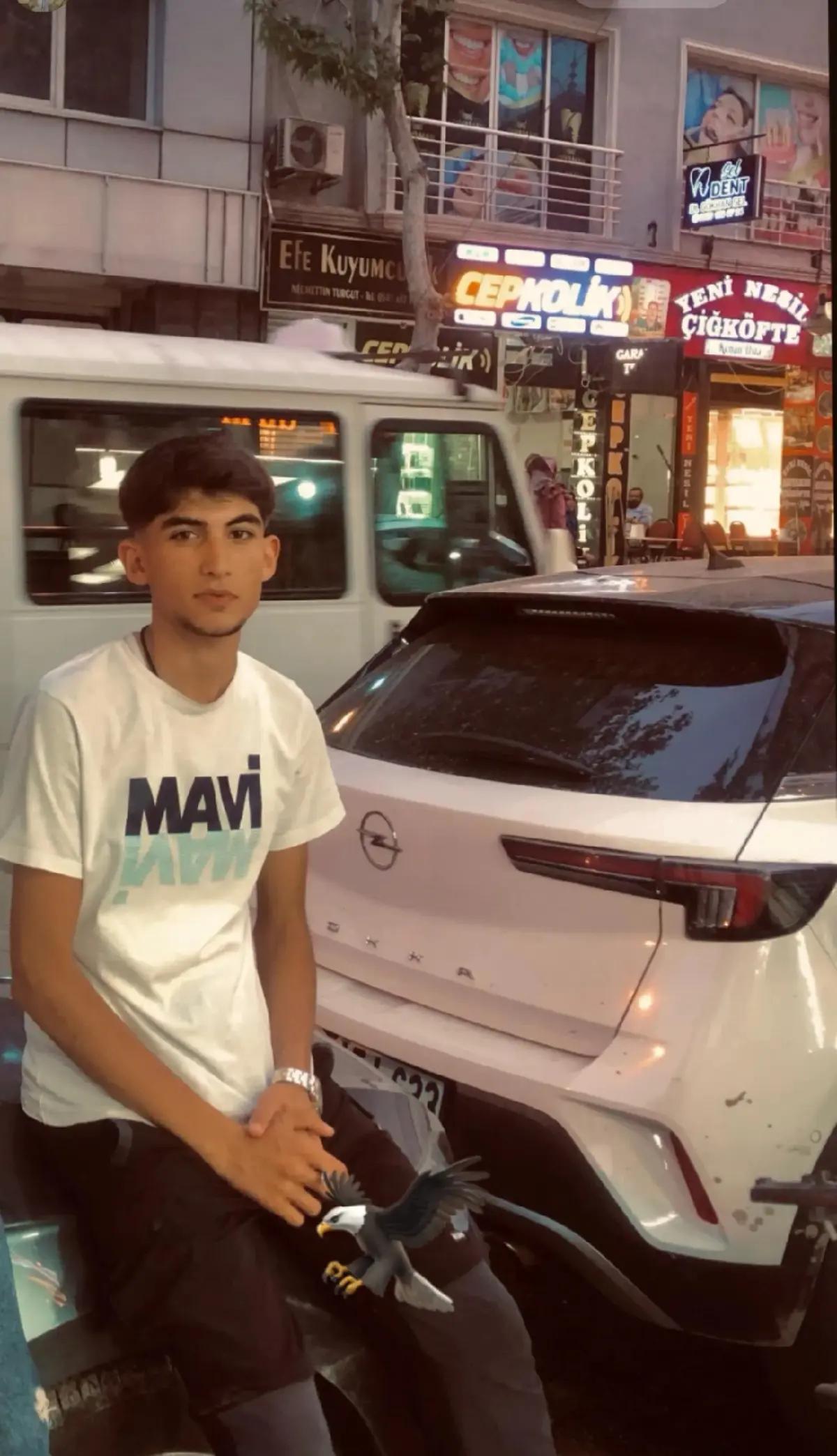 @𝙐𝙗𝙚𝙮𝙙🕊