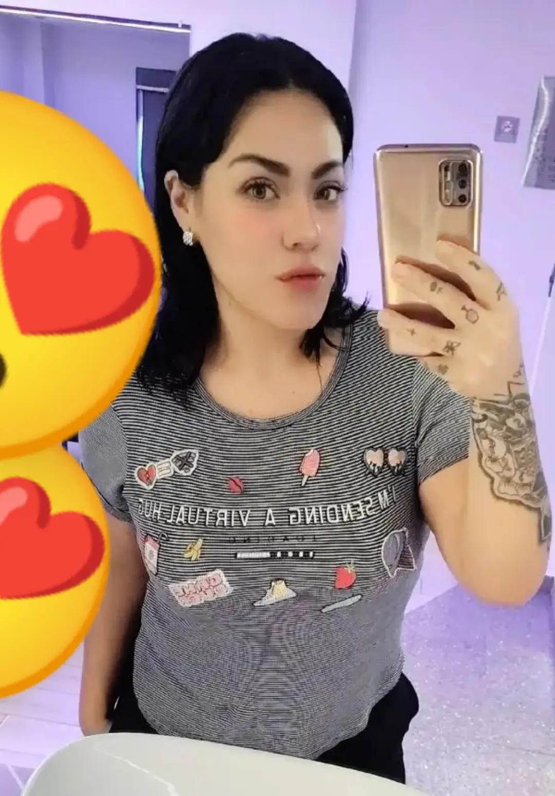 @MADELIIENBM
