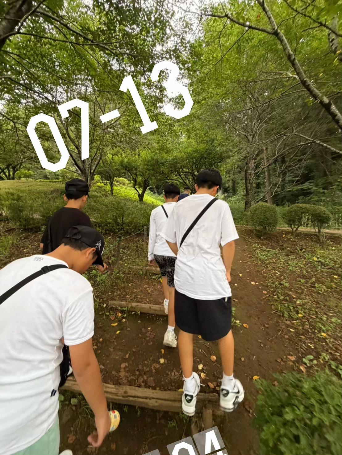 @ひろ