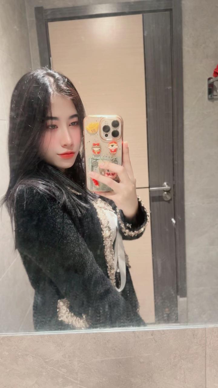 @莉莎