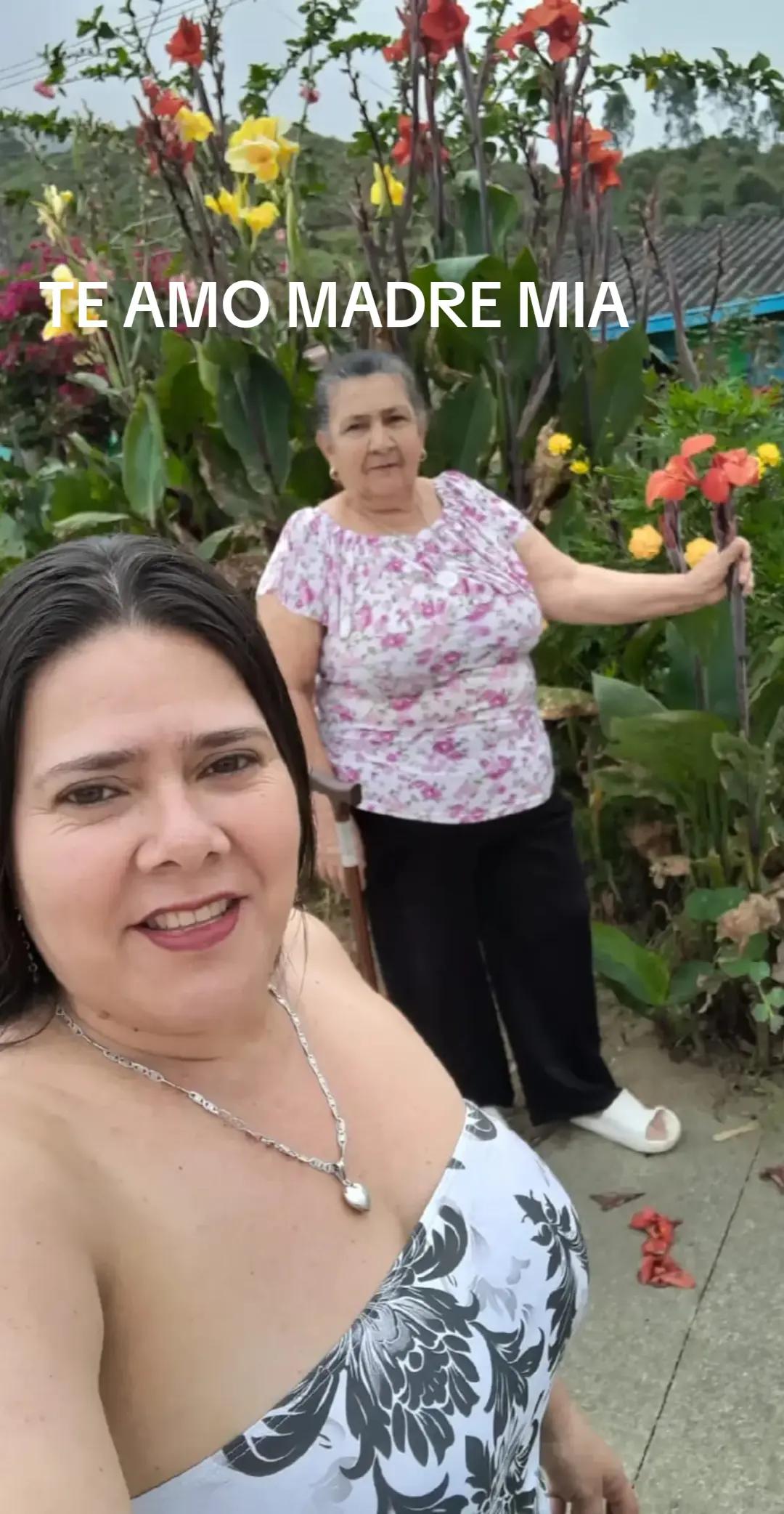 @SOLO RISAS