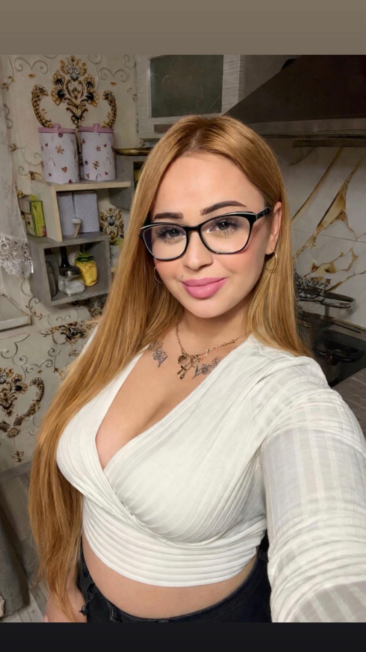 @🐝Emilka🐝