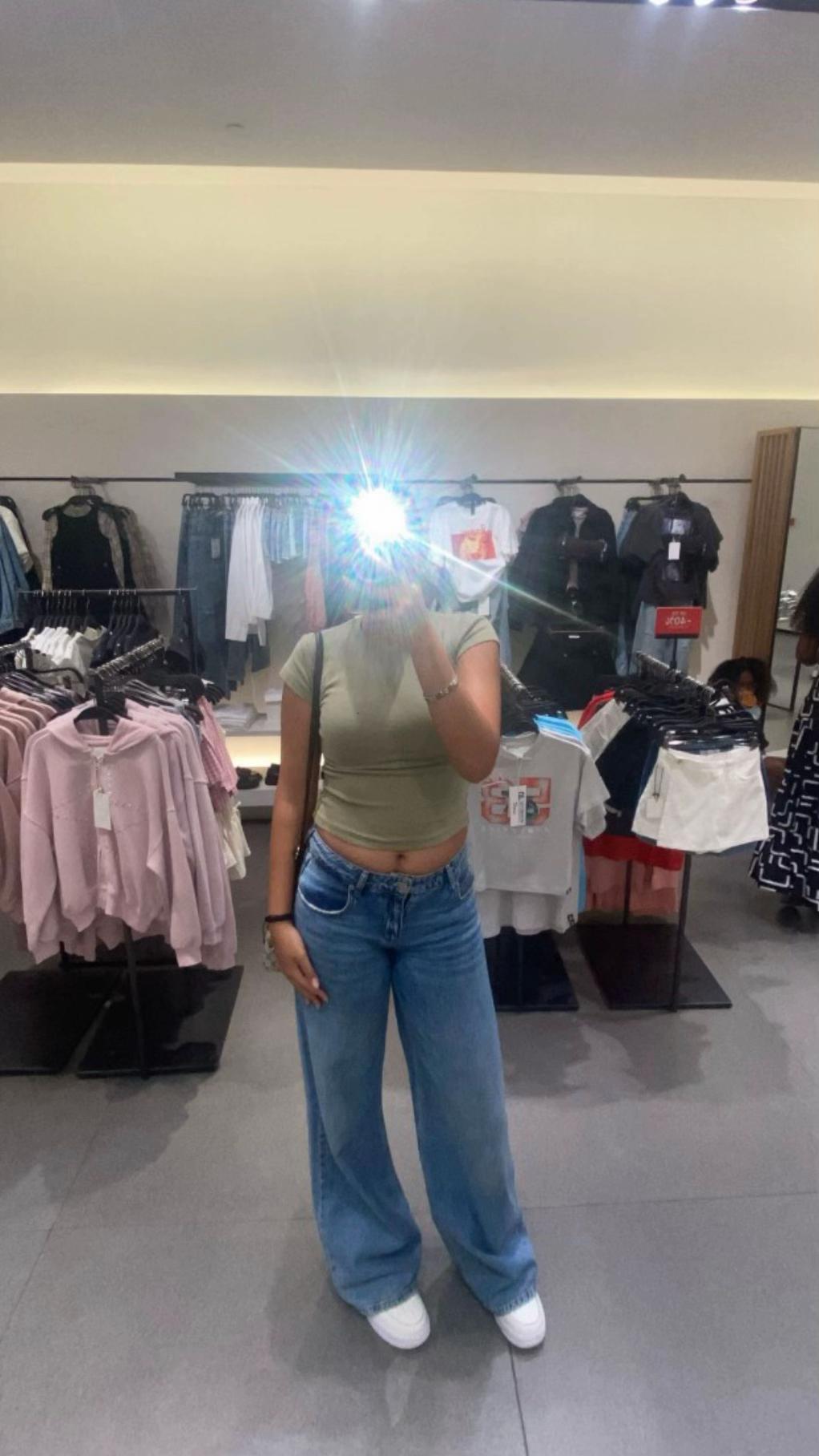 @𝘚𝘦𝘳𝘦𝘯𝘢