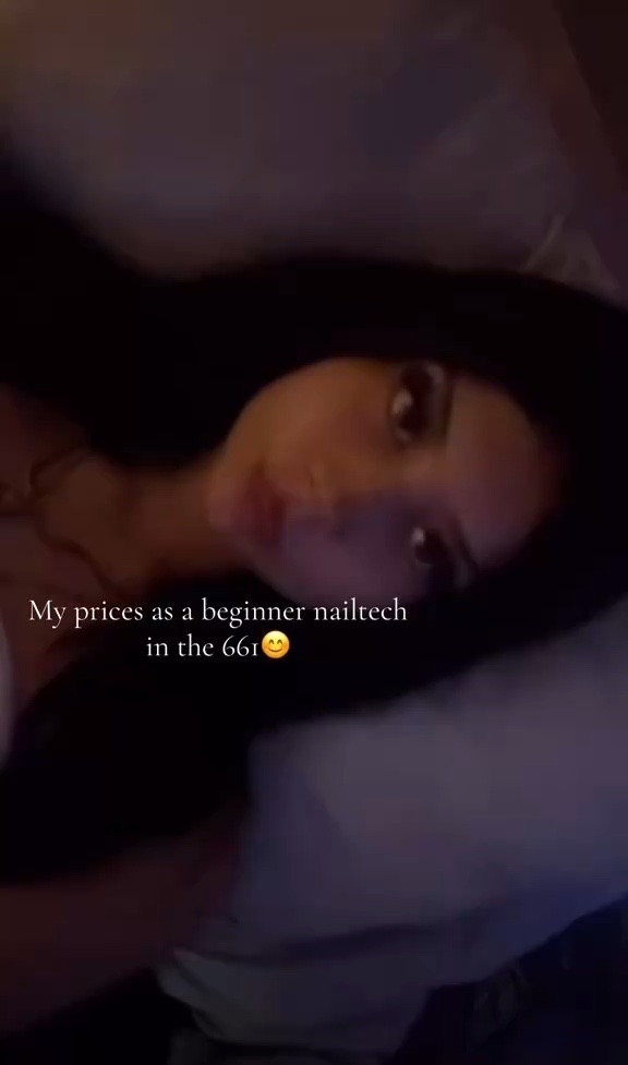 @nailzbykloe