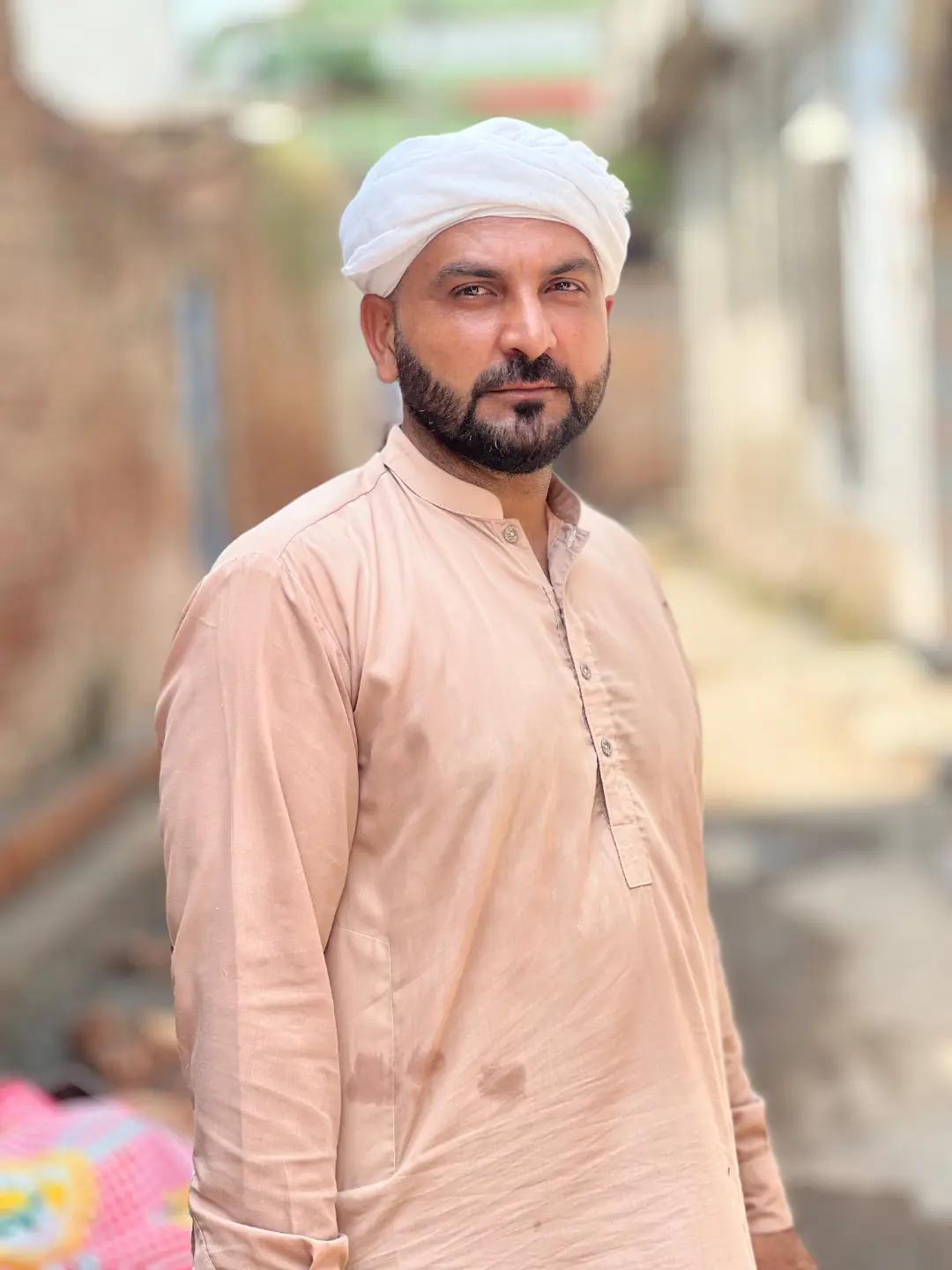 @Qasiar Abbas