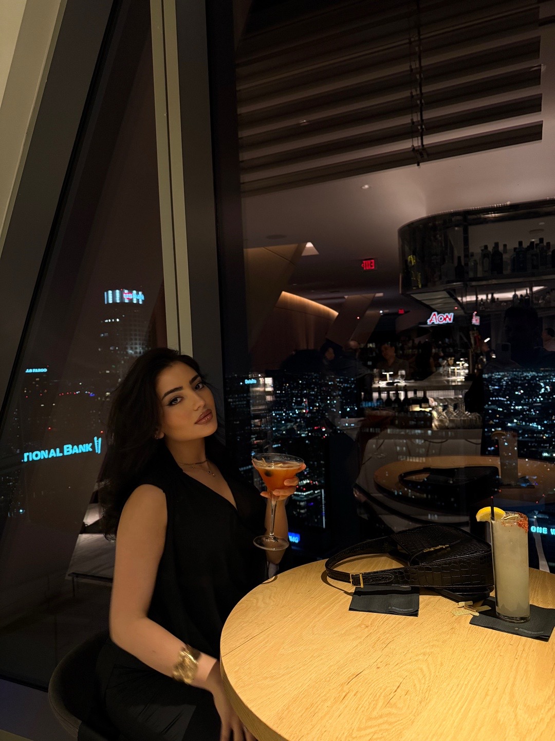 @Taramzf