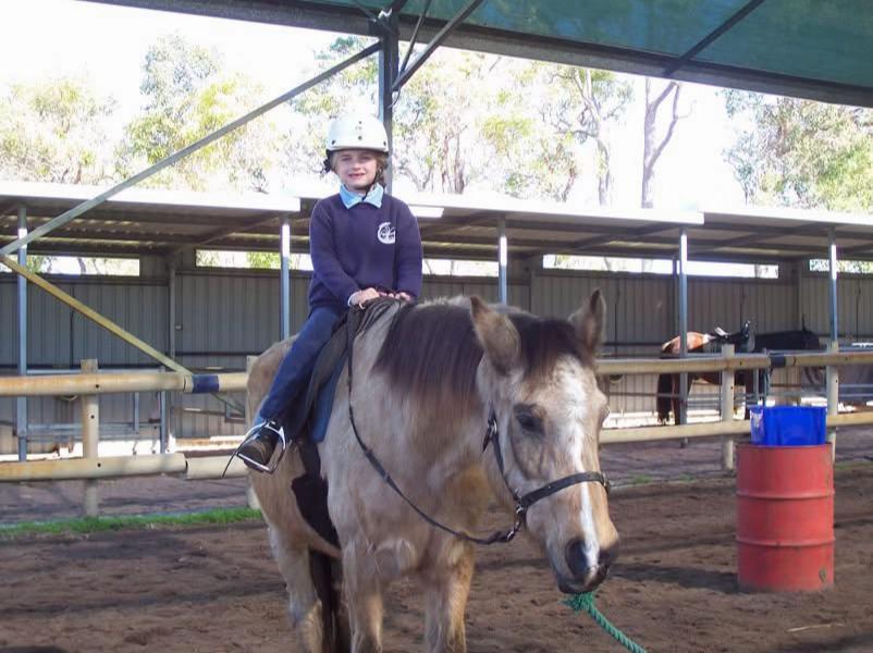 @sian_charlies_horsey_