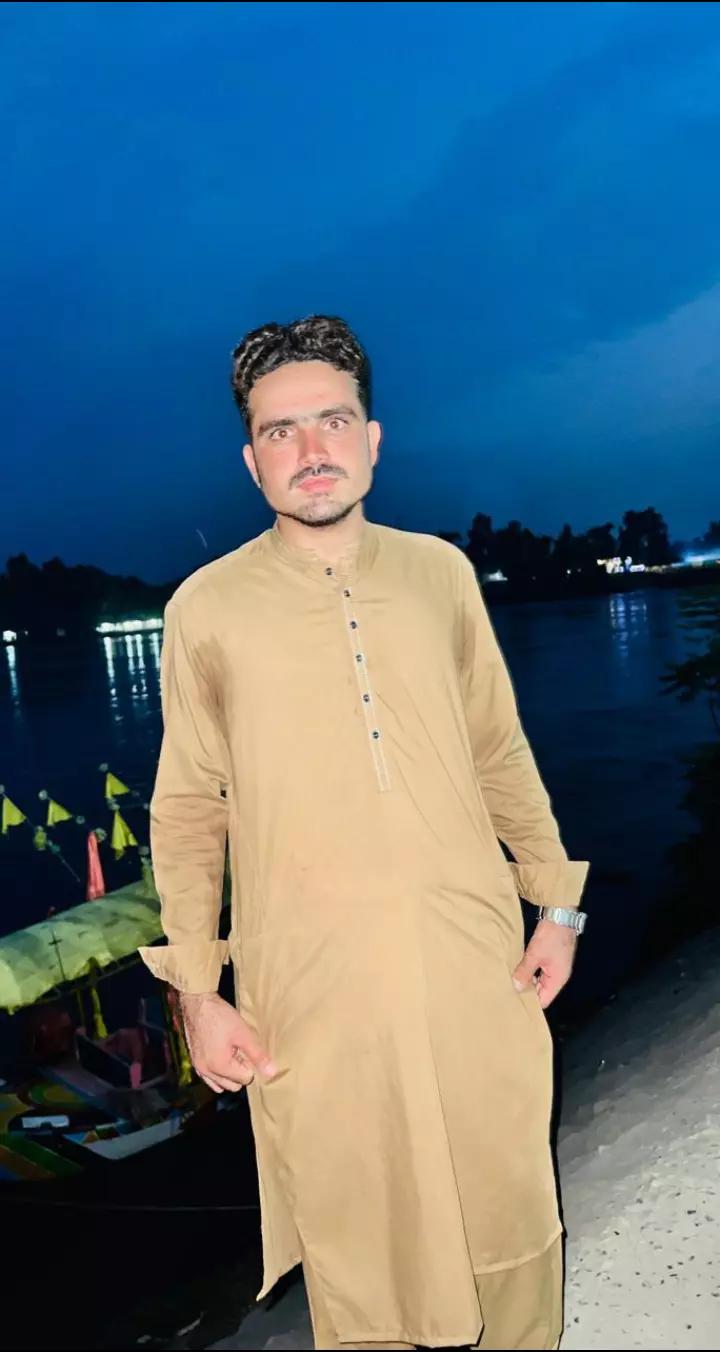 @عـــــــــــزیز اللـہ جـــــان