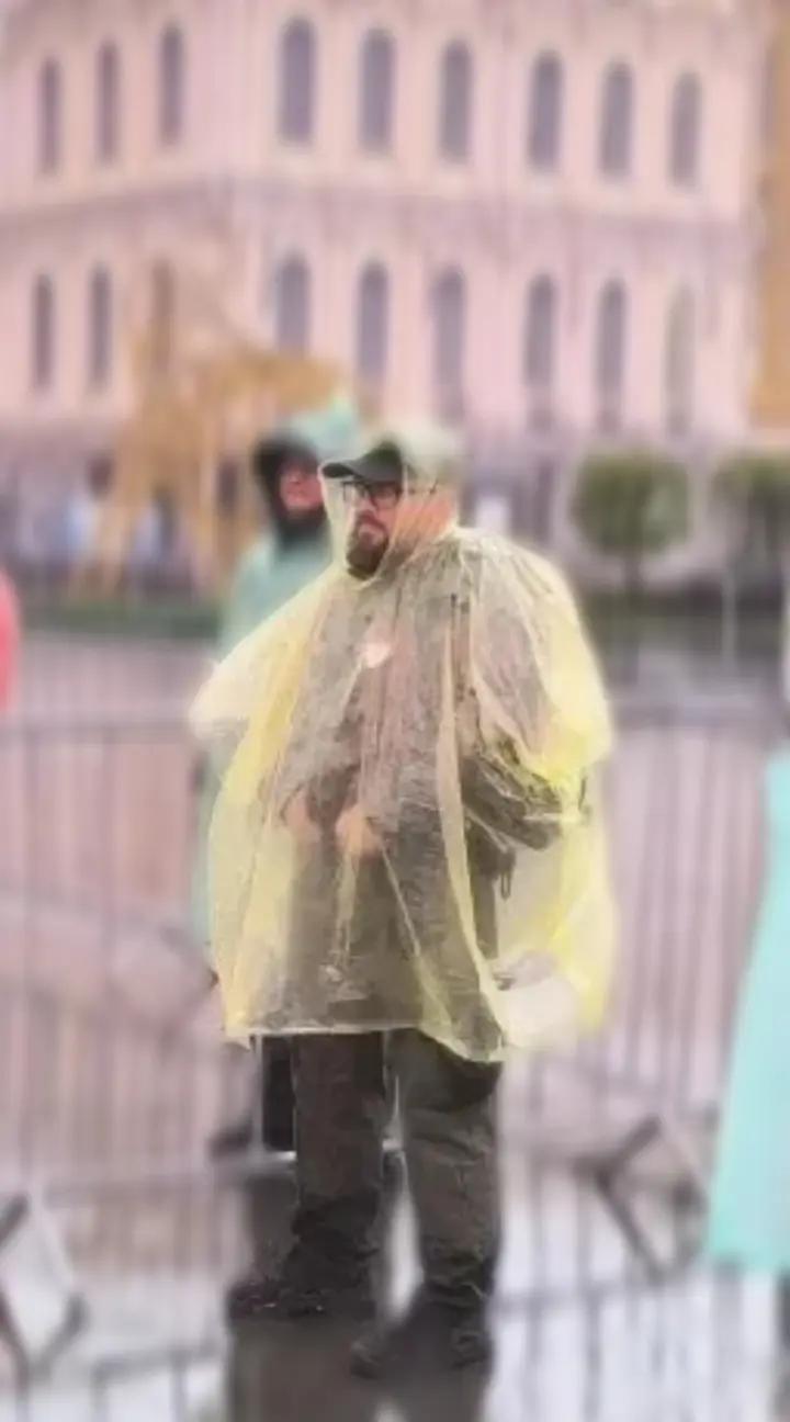 @Von_Baukow