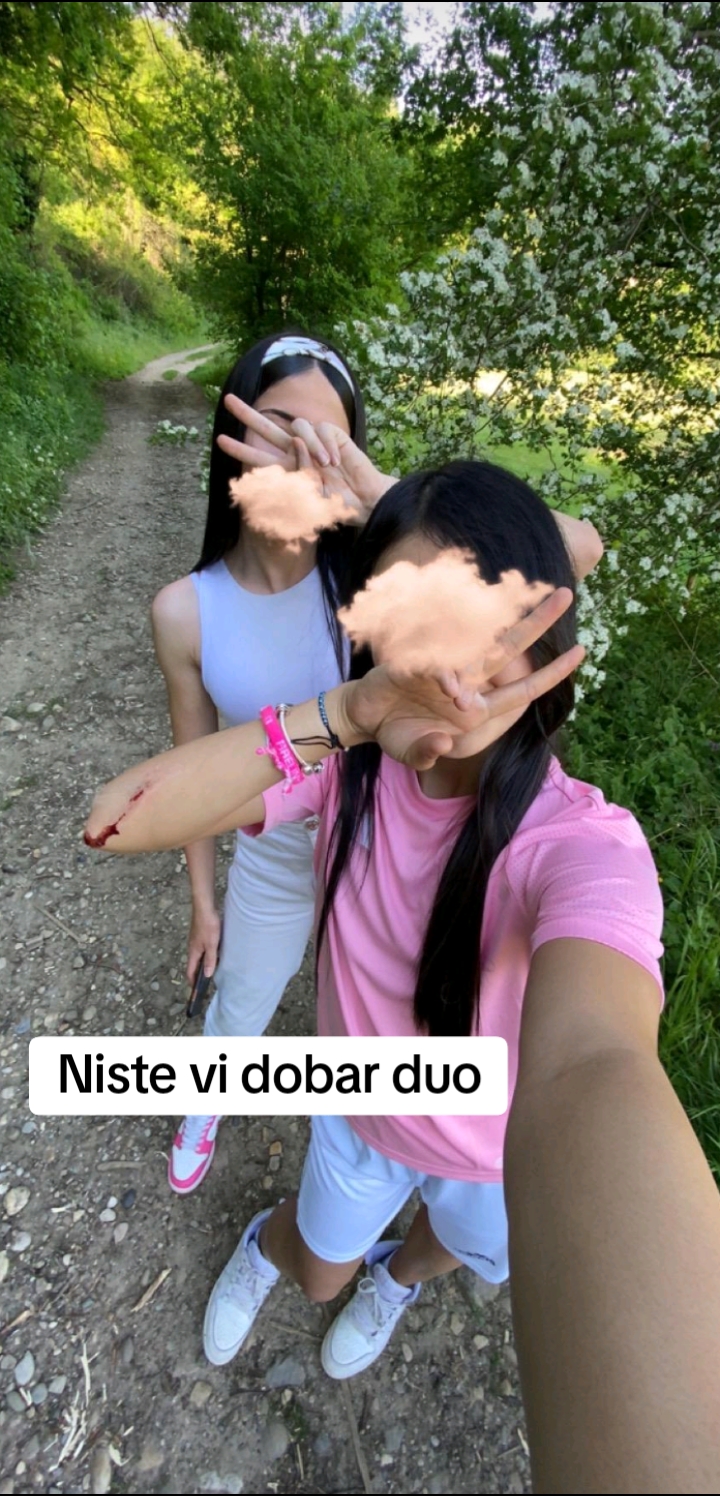 @🥯