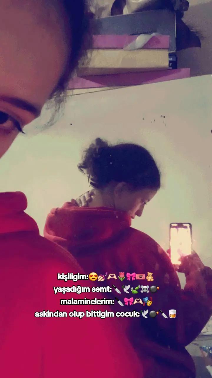 @Esmerbombaa