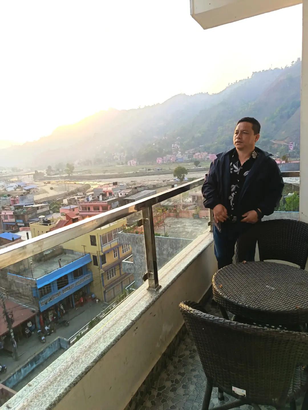 @Momendra Gurung