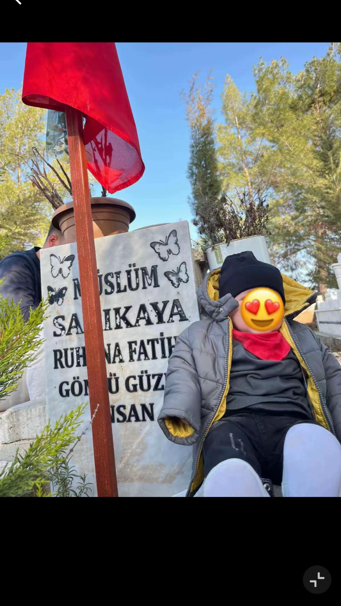 @A L İ S A R I K A Y A