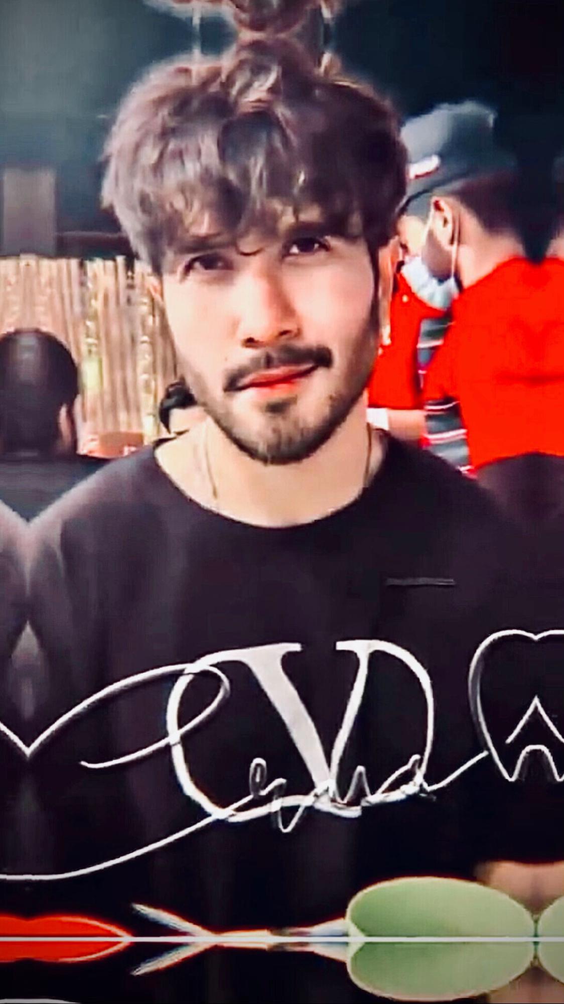 @feroze khan 🫡