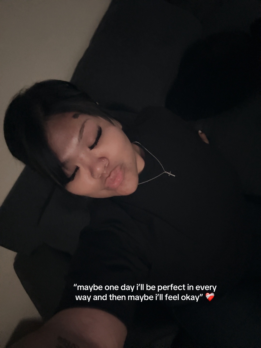 @𝔪𝔯𝔰 𝔥𝔬𝔩𝔮𝔲𝔦𝔫♡