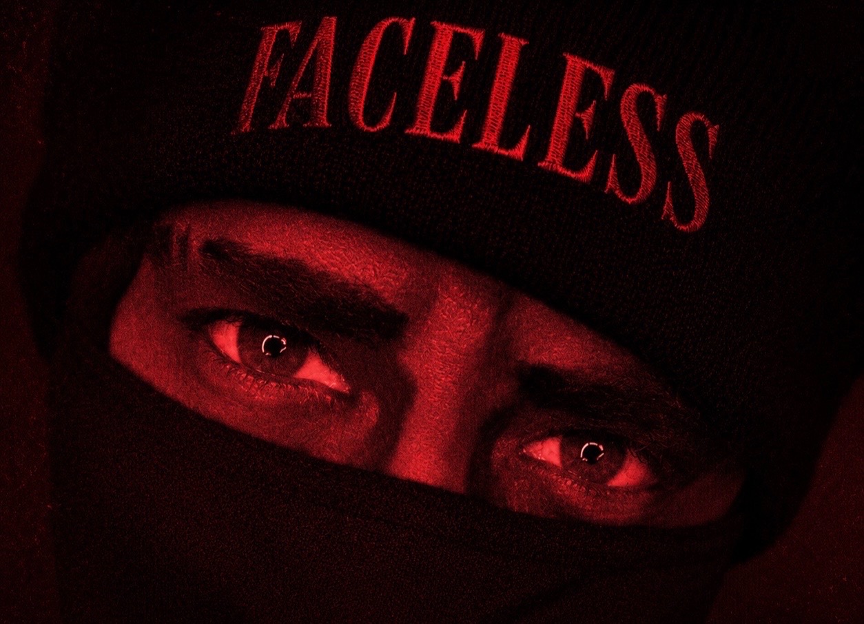 @Faceless 🖤🥀