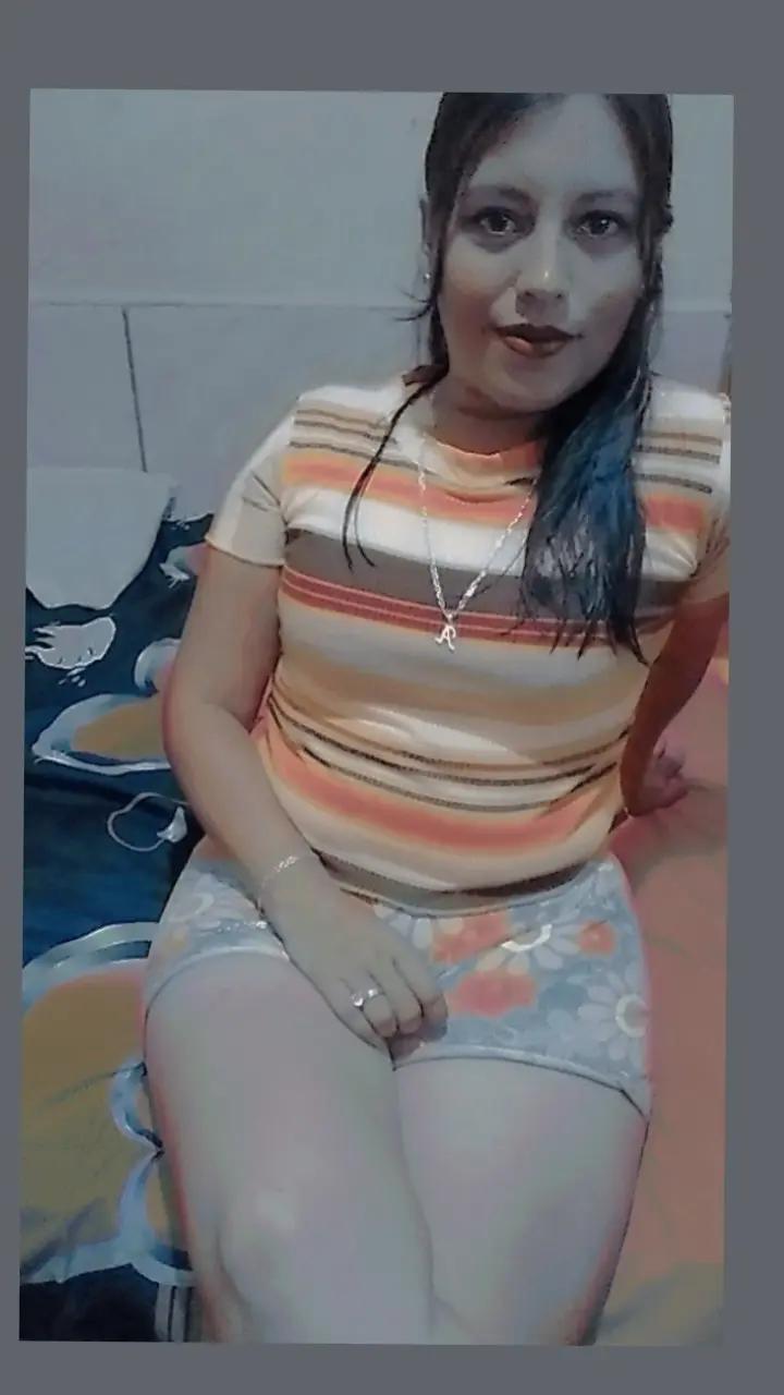 @Sarahi Te sigue ♡
