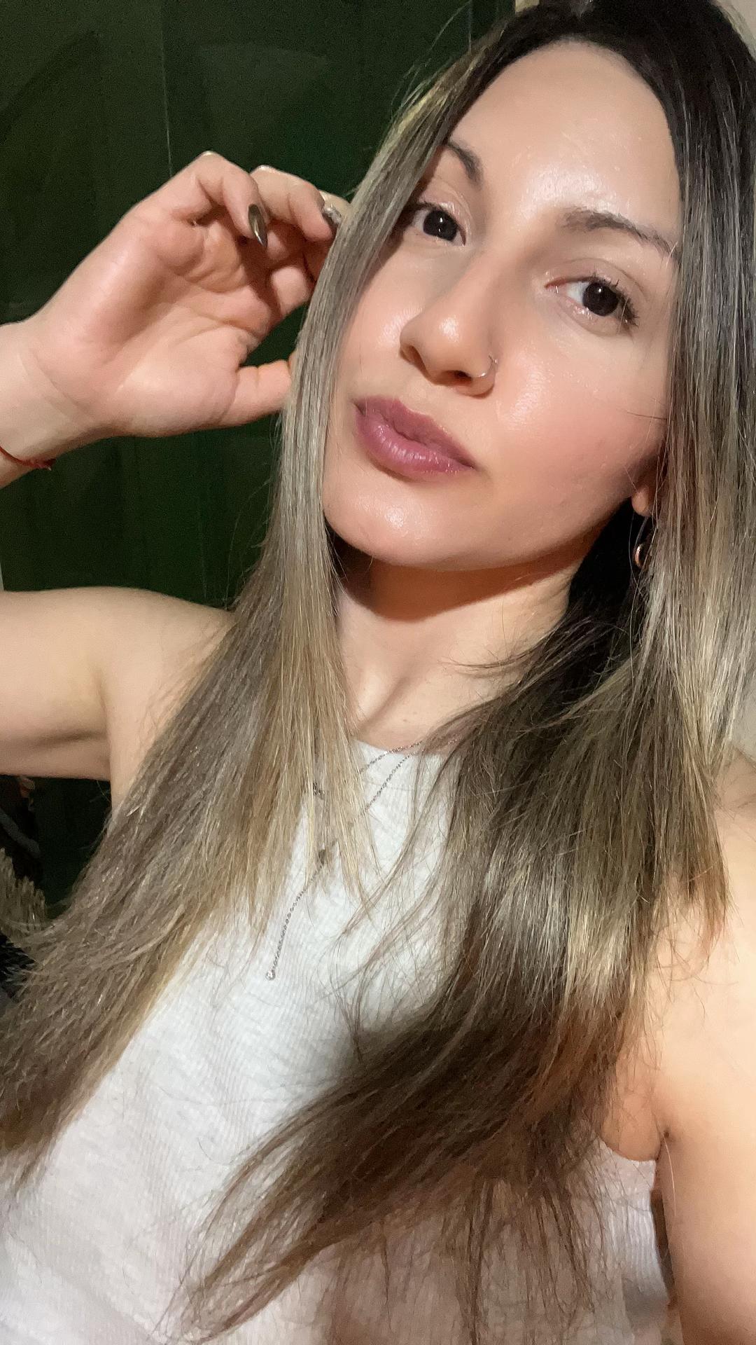 @ANI🍑🍒🫦