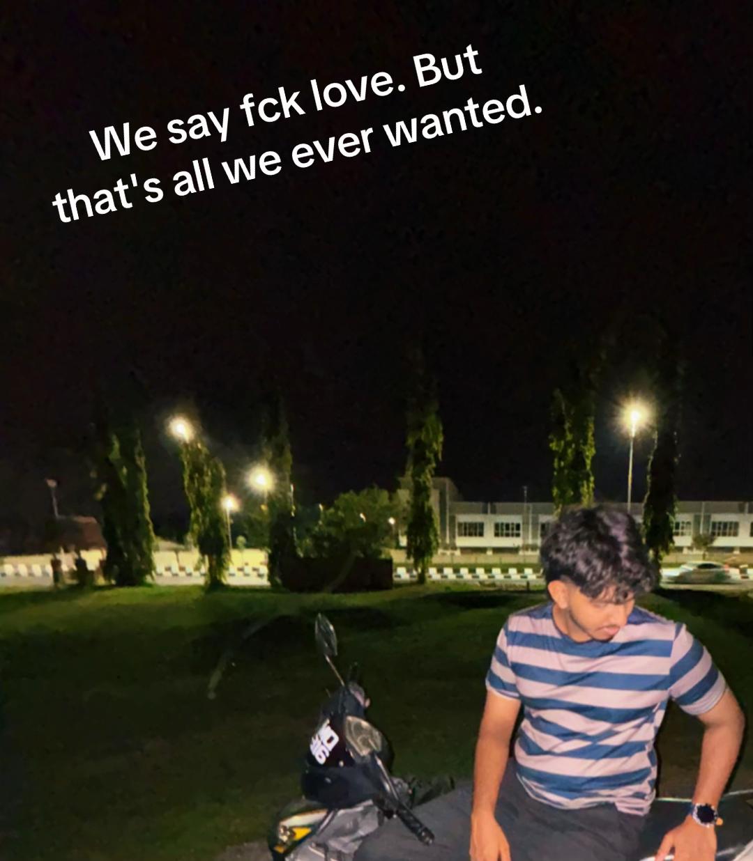 @🕷️
