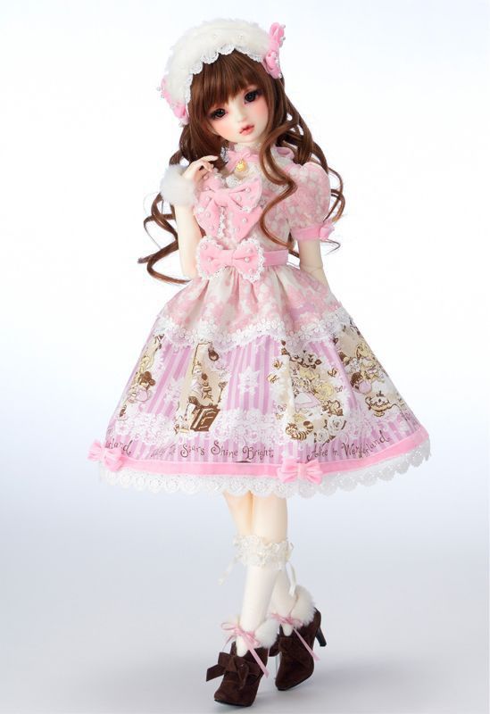 @Doll