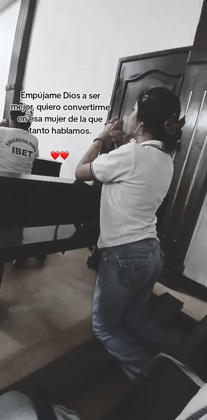 @julii._.cam.!💤🦦🫧