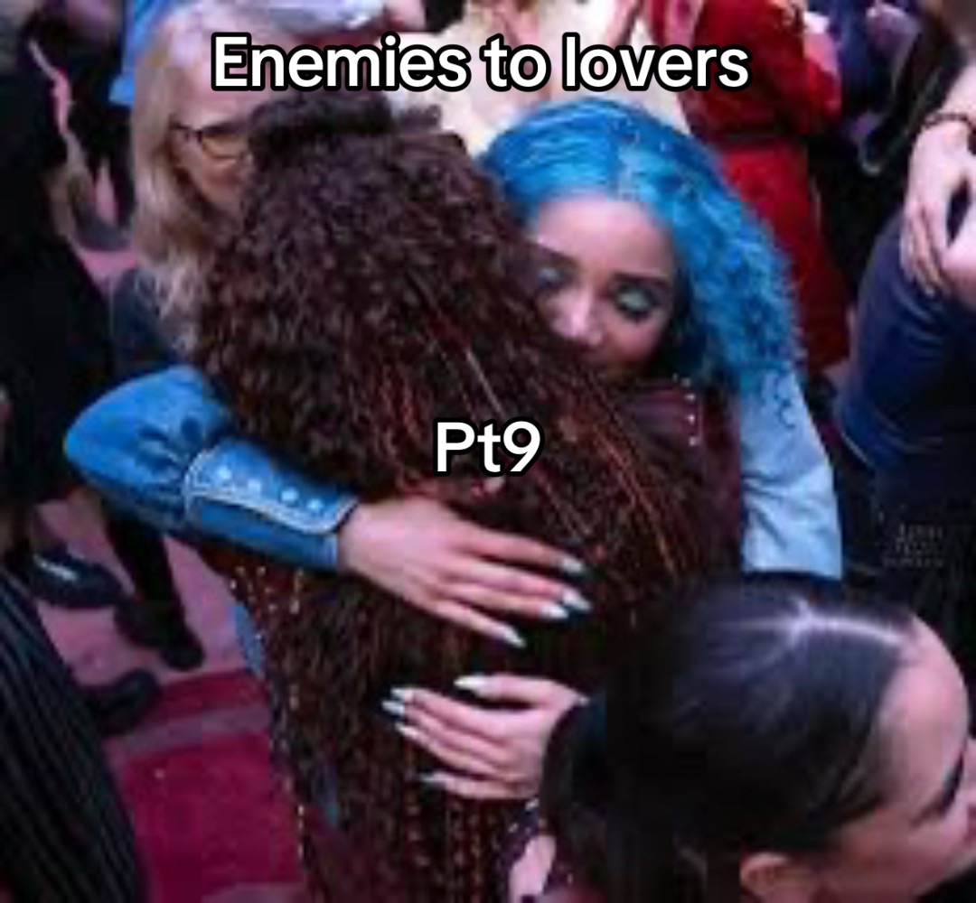 @𝓬𝓱𝓪𝓻𝓶𝓲𝓷𝓰💙