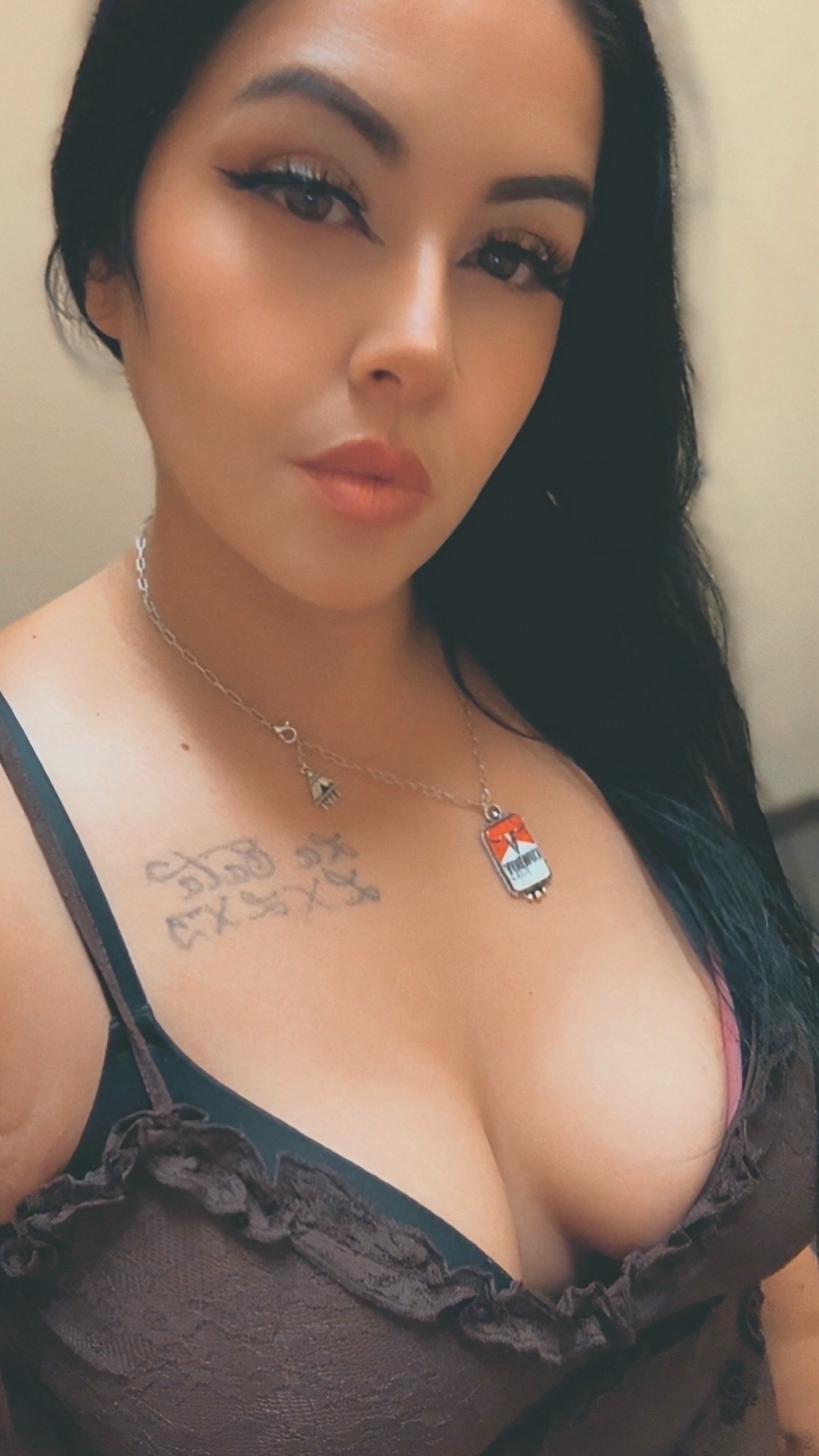 @calikitty13