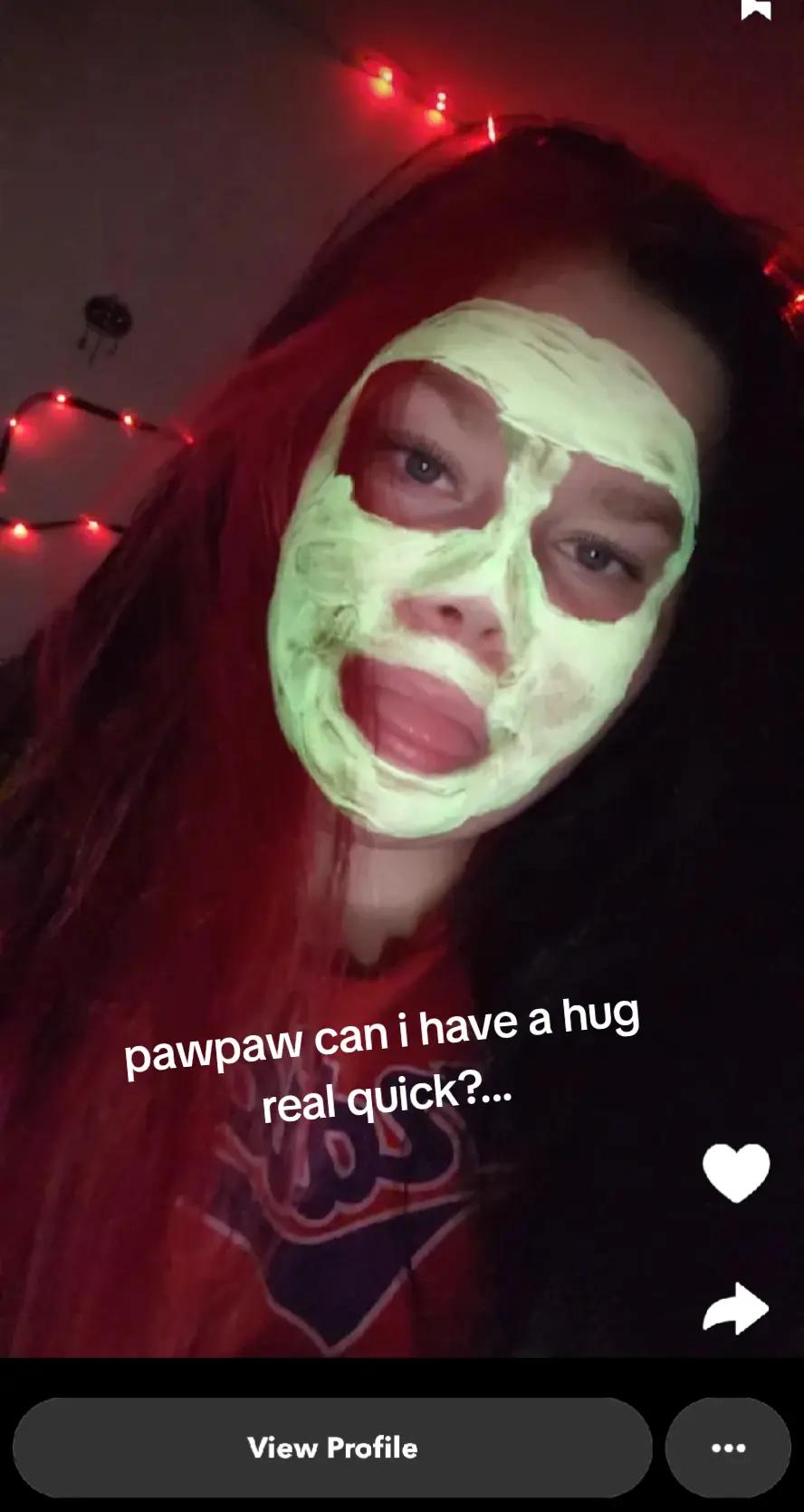 @taytay